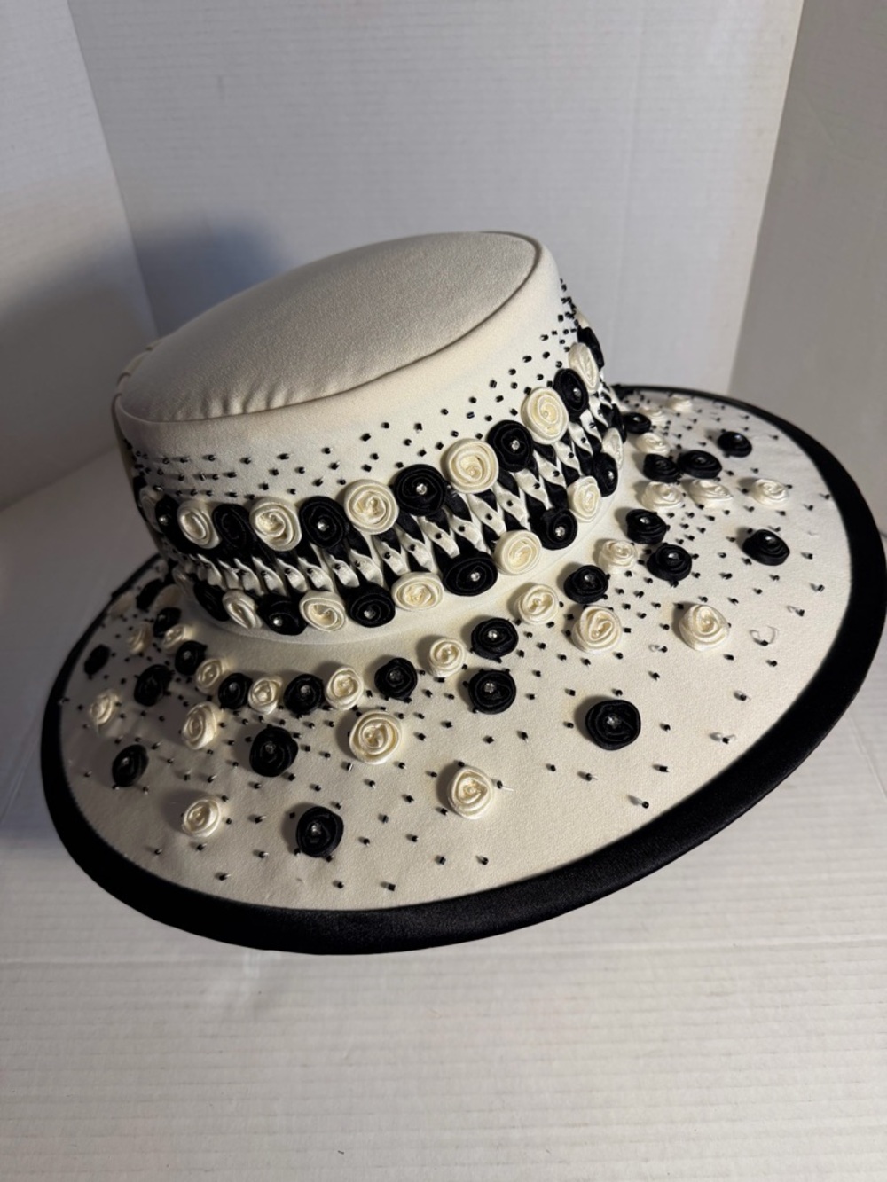 Ben Marc Chic Black & White Rhinestone Rosette Embellished Derby Church Hat